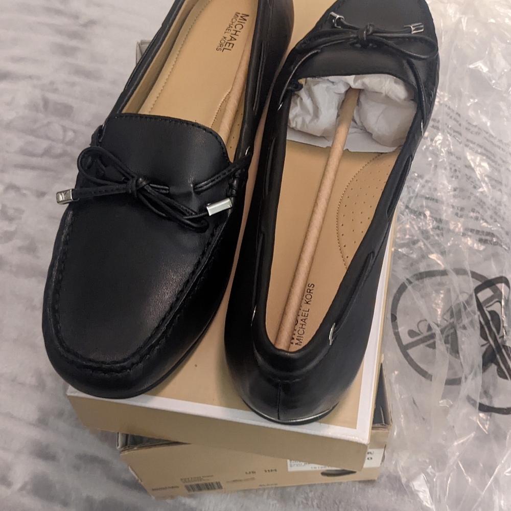MICHAEL KORS SUTTON MOC